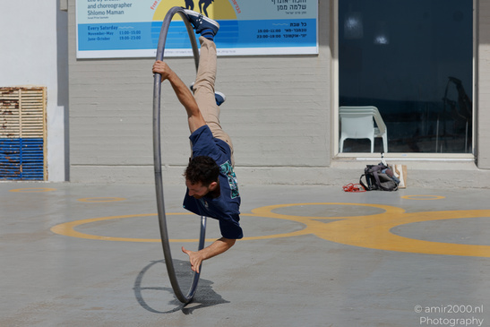 Cyr_Wheel_Acrobats_Street_Performance_Tel_Aviv_Jaffa_Israel_People_Creative_Collection_Photography_Canon_EOS_R5_Mark_II_2026_005.JPG