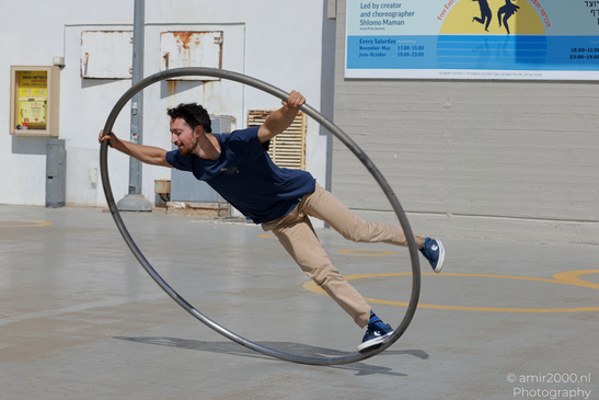 Cyr_Wheel_Acrobats_Street_Performance_Tel_Aviv_Jaffa_Israel_People_Creative_Collection_Photography_Canon_EOS_R5_Mark_II_2026_008.JPG
