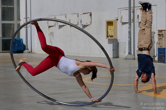 Cyr_Wheel_Acrobats_Street_Performance_Tel_Aviv_Jaffa_Israel_People_Creative_Collection_Photography_Canon_EOS_R5_Mark_II_2026_021.JPG