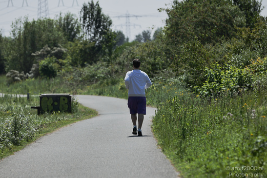 Man_Jogging_In_Diemerpark_Amsterdam_Netherlands_People_Creative_Collection_Photography_Canon_EOS_R5_Mark_II_2026_001.JPG