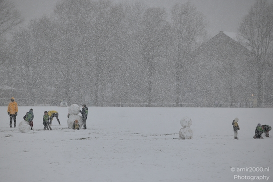 Snowy_Day_In_Westerpark_Amsterdam_Netherlands_People_Creative_Collection_Photography_Canon_EOS_R5_Mark_II_2026_002.JPG