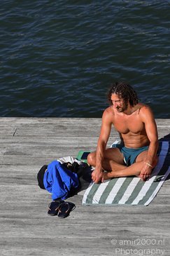 Sunbathing_On_The_Dock_In_The_Canal_Amsterdam_Netherlands_People_Creative_Collection_Photography_Canon_EOS_R5_Mark_II_2026_001.JPG
