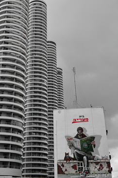 Beit_Maariv_House_And_TLV_Gindi_Towers_Tel_Aviv_Jaffa_Israel_Architecture_Photography_Canon_EOS_R5_Mark_II_2026_003.JPG