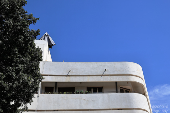 Modern_Building_Complex_Tel_Aviv_Jaffa_Israel_Architecture_Photography_Canon_EOS_R5_Mark_II_2026_008.JPG