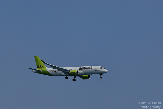 Air_Baltic_Airbus_A220-300_YL-ABF_Landing_In_Larnaca_Cyprus_Aviation_Photography_Canon_EOS_R5_Mark_II_2026_002.JPG