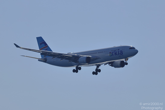 Arkia_Israeli_Airlines_Airbus_A330-203_CS-TCE_Landing_In_Larnaca_Cyprus_Aviation_Photography_Canon_EOS_R5_Mark_II_2026_001.JPG