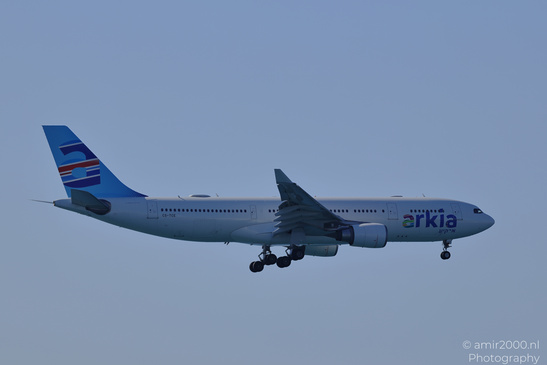 Arkia_Israeli_Airlines_Airbus_A330-203_CS-TCE_Landing_In_Larnaca_Cyprus_Aviation_Photography_Canon_EOS_R5_Mark_II_2026_007.JPG