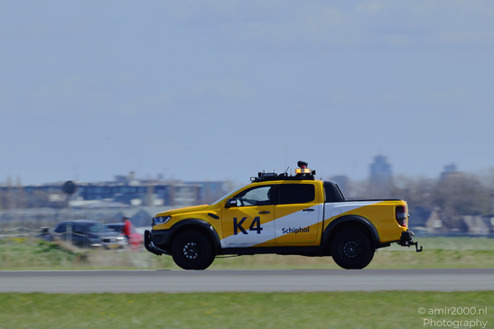 Bird_Control_K4_On_Runway_In_Schiphol_Netherlands_Aviation_Photography_Canon_EOS_R5_Mark_II_2026_004.JPG