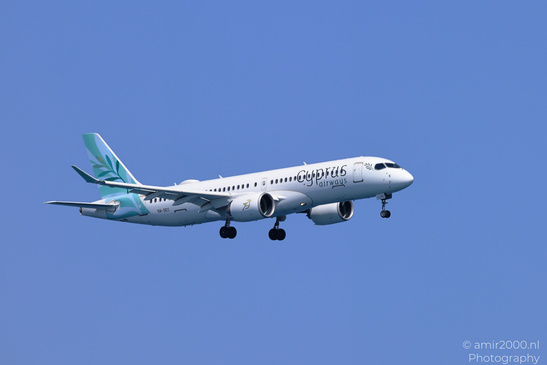 Cyprus_Airways_Airbus_A220-300_5B-DEC_Landing_Larnaca_Cyprus_Aviation_Photography_Canon_EOS_R5_Mark_II_2026_001.JPG