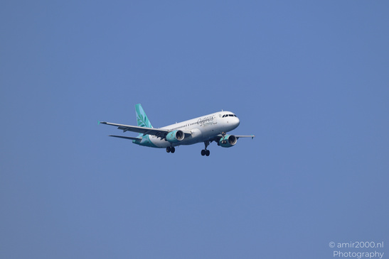 Cyprus_Airways_Airbus_A320-200_5B-DDQ_Landing_Larnaca_Cyprus_Aviation_Photography_Canon_EOS_R5_Mark_II_2026_001.JPG