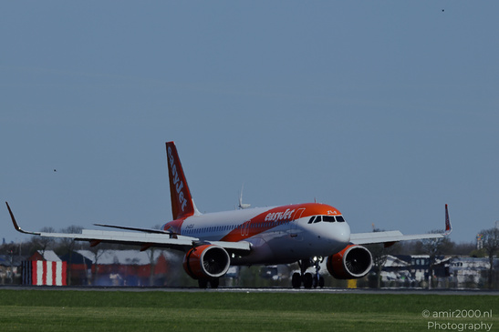 Easyjet_Airbus_A320NEO_G-UZLS_Landing_Schiphol_Netherlands_Aviation_Photography_Canon_EOS_R5_Mark_II_2026_001.JPG