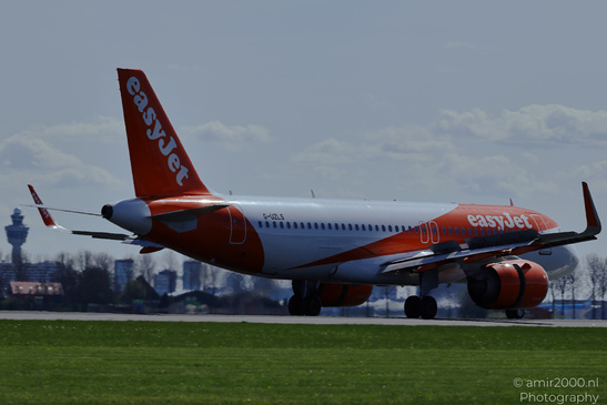 Easyjet_Airbus_A320NEO_G-UZLS_Landing_Schiphol_Netherlands_Aviation_Photography_Canon_EOS_R5_Mark_II_2026_005.JPG