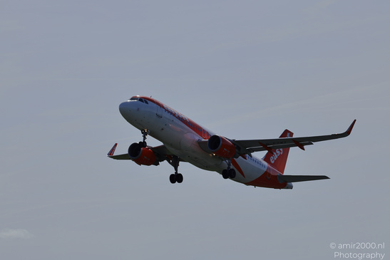 Easyjet_Airbus_A320_G-EZWY_Takes_Off_Schiphol_Netherlands_Aviation_Photography_Canon_EOS_R5_Mark_II_2026_002.JPG
