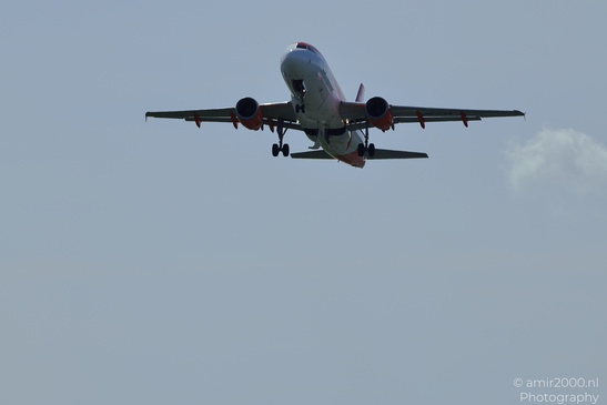 Easyjet_Boeing_737_800_OE_LKK_Take_Off_Schiphol_Netherlands_Aviation_Photography_Canon_EOS_R5_Mark_II_2026_001.JPG