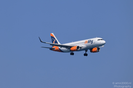 HiSky_Europe_Airbus_A320-200_YR-BEE_Landing_Larnaca_Cyprus_Aviation_Photography_Canon_EOS_R5_Mark_II_2026_001.JPG