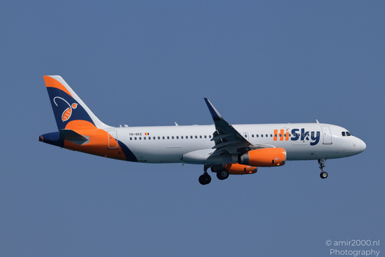 HiSky_Europe_Airbus_A320-200_YR-BEE_Landing_Larnaca_Cyprus_Aviation_Photography_Canon_EOS_R5_Mark_II_2026_003.JPG