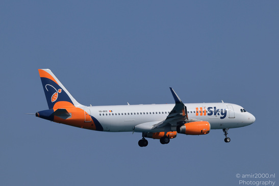 HiSky_Europe_Airbus_A320-200_YR-BEE_Landing_Larnaca_Cyprus_Aviation_Photography_Canon_EOS_R5_Mark_II_2026_004.JPG