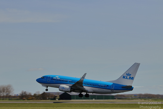 KLM_Boeing_737-700_PH-BGG_The_Flying_Dutchman_Take_Off_Schiphol_Netherlands_Aviation_Photography_Canon_EOS_R5_Mark_II_2026_005.JPG