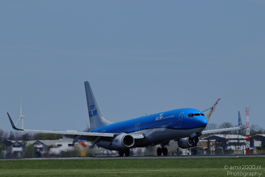 KLM_Boeing_737-900_PH-BXT_Landing_Schiphol_Netherlands_Aviation_Photography_Canon_EOS_R5_Mark_II_2026_002.JPG