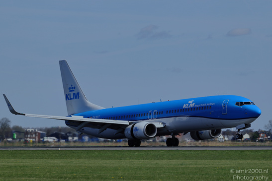 KLM_Boeing_737-900_PH-BXT_Landing_Schiphol_Netherlands_Aviation_Photography_Canon_EOS_R5_Mark_II_2026_003.JPG