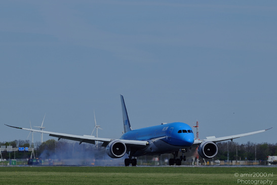 KLM_Boeing_787_9_Dreamliner_PH-BHD_Landing_Schiphol_Netherlands_Aviation_Photography_Canon_EOS_R5_Mark_II_2026_005.JPG