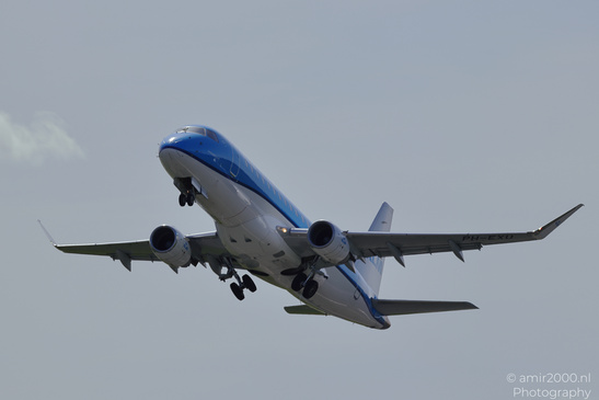 KLM_Cityhopper_Airbus_A320_PH-EXU_Takes_Off_Schiphol_Netherlands_Aviation_Photography_Canon_EOS_R5_Mark_II_2026_005.JPG
