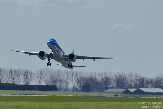 KLM_Cityhopper_Boeing_737-800_PH-NXY_Take_Off_Schiphol_Netherlands_Aviation_Photography_Canon_EOS_R5_Mark_II_2026_001.JPG