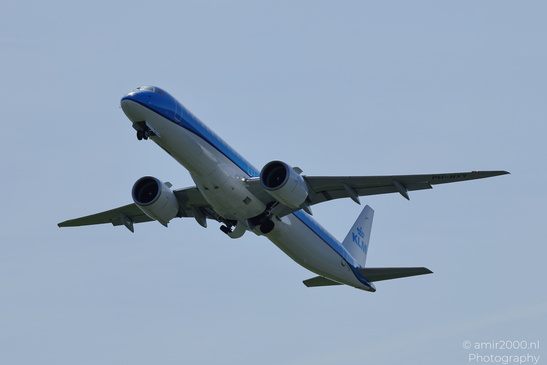 KLM_Cityhopper_Boeing_737-800_PH-NXY_Take_Off_Schiphol_Netherlands_Aviation_Photography_Canon_EOS_R5_Mark_II_2026_004.JPG