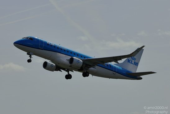 KLM_Cityhopper_Embraer_E175_PH-EXO_Take_Off_Schiphol_Netherlands_Aviation_Photography_Canon_EOS_R5_Mark_II_2026_003.JPG