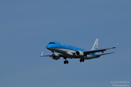 KLM_Cityhopper_Embraer_E190_PH-EZG_Take_Off_Schiphol_Netherlands_Aviation_Photography_Canon_EOS_R5_Mark_II_2026_001.JPG