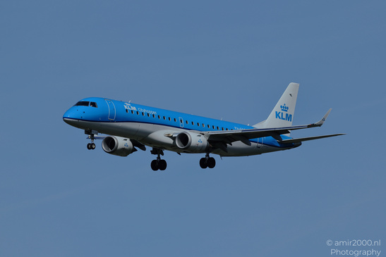 KLM_Cityhopper_Embraer_E190_PH-EZG_Take_Off_Schiphol_Netherlands_Aviation_Photography_Canon_EOS_R5_Mark_II_2026_002.JPG