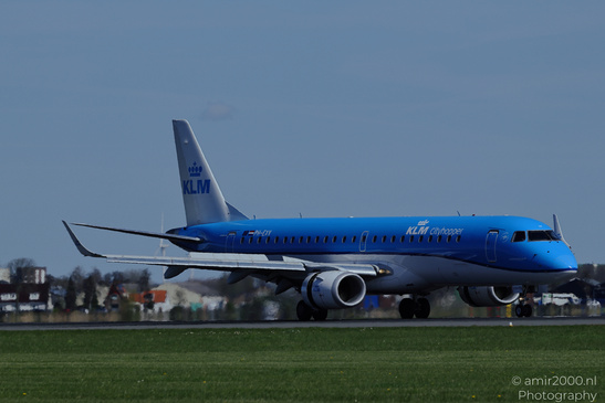 KLM_Cityhopper_Embraer_ERJ-190_PH-EXV_Landing_Schiphol_Netherlands_Aviation_Photography_Canon_EOS_R5_Mark_II_2026_004.JPG