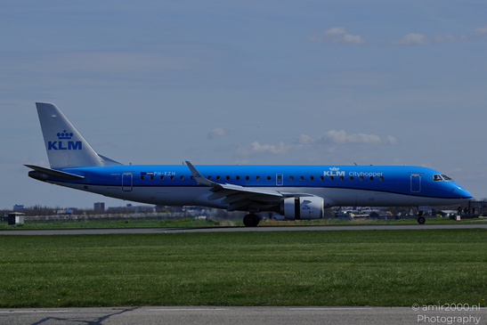 KLM_Cityhopper_Embraer_ERJ-190_PH-EZH_Landing_Schiphol_Netherlands_Aviation_Photography_Canon_EOS_R5_Mark_II_2026_006.JPG