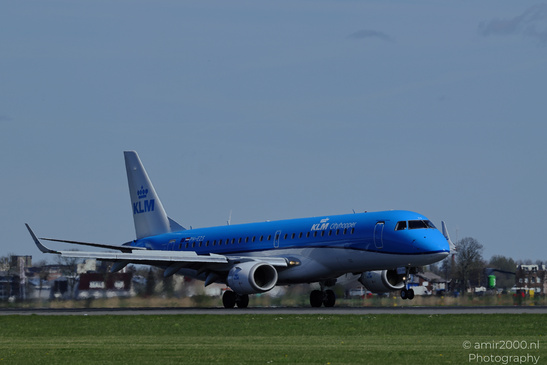 KLM_Cityhopper_Embraer_ERJ-190_PH-EZS_Landing_Schiphol_Netherlands_Aviation_Photography_Canon_EOS_R5_Mark_II_2026_003.JPG