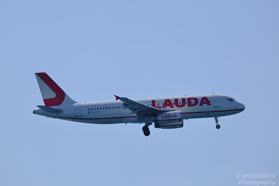 Lauda_Europe_Airbus_A320-200_9H_LMB_Landing_In_Larnaca_Cyprus_Aviation_Photography_Canon_EOS_R5_Mark_II_2026_003.JPG