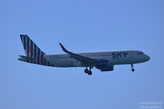 Sky_Express_Airbus_A320NEO_SX-10D_Landing_Larnaca_Cyprus_Aviation_Photography_Canon_EOS_R5_Mark_II_2026_002.JPG