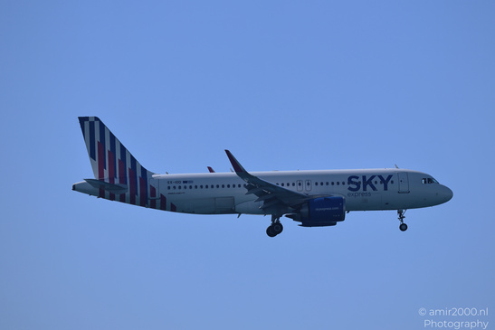 Sky_Express_Airbus_A320NEO_SX-10D_Landing_Larnaca_Cyprus_Aviation_Photography_Canon_EOS_R5_Mark_II_2026_003.JPG