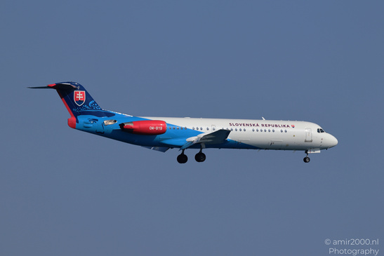 Slovak_Government_Flight_Service_Fokker-100_OM-BYB_Landing_Larnaca_Cyprus_Aviation_Photography_Canon_EOS_R5_Mark_II_2026_003.JPG