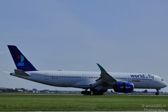 WORLD2FLY_Airbus_Airbus_A350-900_EC-NTB_Landing_Schiphol_Netherlands_Aviation_Photography_Canon_EOS_R5_Mark_II_2026_005.JPG