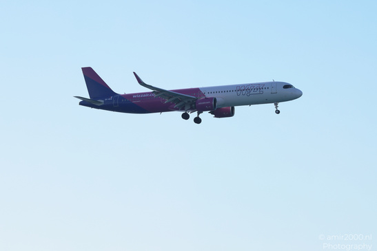 Wizz_Air_Airbus_A321NEO_9H-WDM_Landing_Larnaca_Cyprus_Aviation_Photography_Canon_EOS_R5_Mark_II_2026_002.JPG