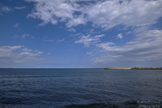 Beach_And_Promenade_Scenes_Larnaca_Cyprus_Cityscape_Photography_Canon_EOS_R5_Mark_II_2026_002.JPG