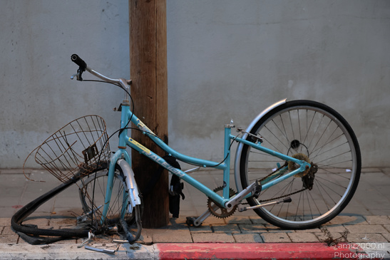 Bicycle_In_The_City_Tel_Aviv_Jaffa_Israel_Cityscape_Photography_Canon_EOS_R5_Mark_II_2026_003.JPG