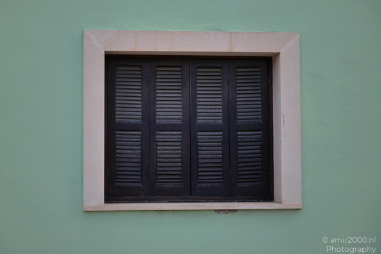 Old_Doors_And_Windows_Around_Larnaca_Cyprus_Cityscape_Photography_Canon_EOS_R5_Mark_II_2026_003.JPG