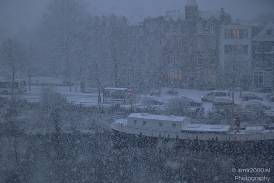 Snowfall_In_Amsterdam_Netherlands_Cityscape_Photography_Canon_EOS_R5_Mark_II_2026_001.JPG