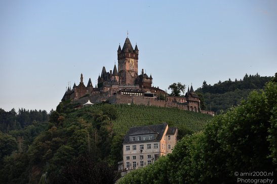 The_Imperial_Castle_Reichsburg_Cochem_Cochem_Rhineland_Palatinate_Germany_Cityscape_Photography_Canon_EOS_R5_Mark_II_2026_006.JPG