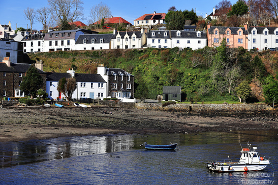 The_Town_Of_Portree_In_The_Isle_Of_Skye_In_The_Scottish_Highlands_Scotland_United_Kingdom_Cityscape_Photography_Canon_EOS_R5_Mark_II_2026_003.JPG