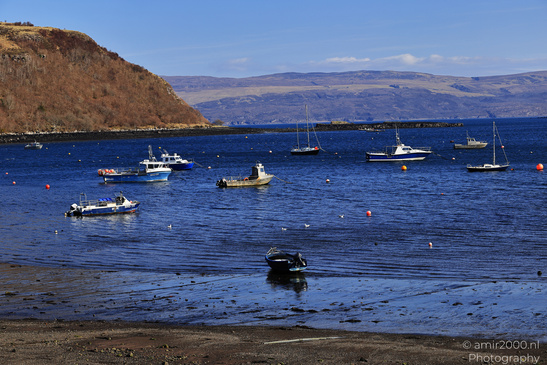 The_Town_Of_Portree_In_The_Isle_Of_Skye_In_The_Scottish_Highlands_Scotland_United_Kingdom_Cityscape_Photography_Canon_EOS_R5_Mark_II_2026_011.JPG