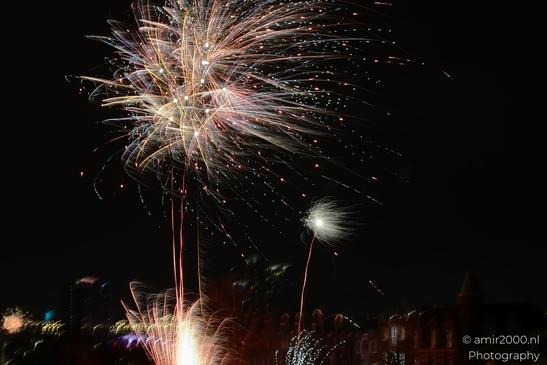 New_Year_Eve_In_Amsterdam_Creative_Fireworks_Photography_Miscellaneous_Photography_Canon_EOS_R5_Mark_II_2026_007.JPG