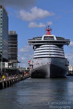 Virgin_Cruises_Cruise_Valiant_Lady_At_PTA_Amsterdam_Netherlands_Miscellaneous_Photography_Canon_EOS_R5_Mark_II_2026_001.JPG