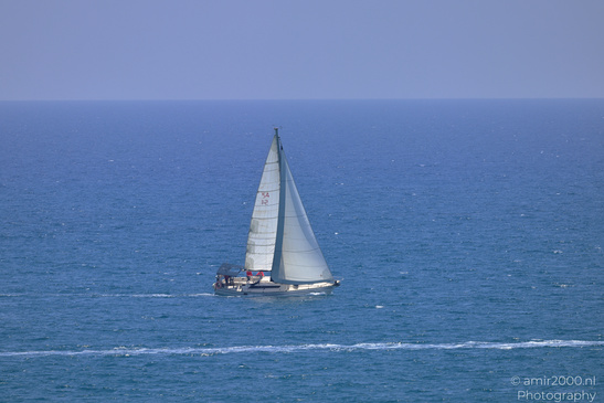 Boats_And_Ships_In_Larnaca_Bay_Larnaca_Cyprus_Nature_Photography_Canon_EOS_R5_Mark_II_2026_013.JPG